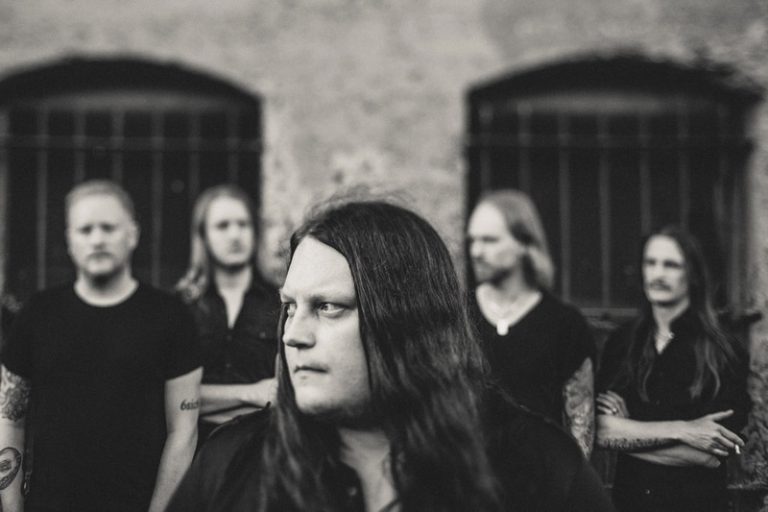 KATATONIA Members Discuss “Dethroned And Uncrowned” In Video Interview